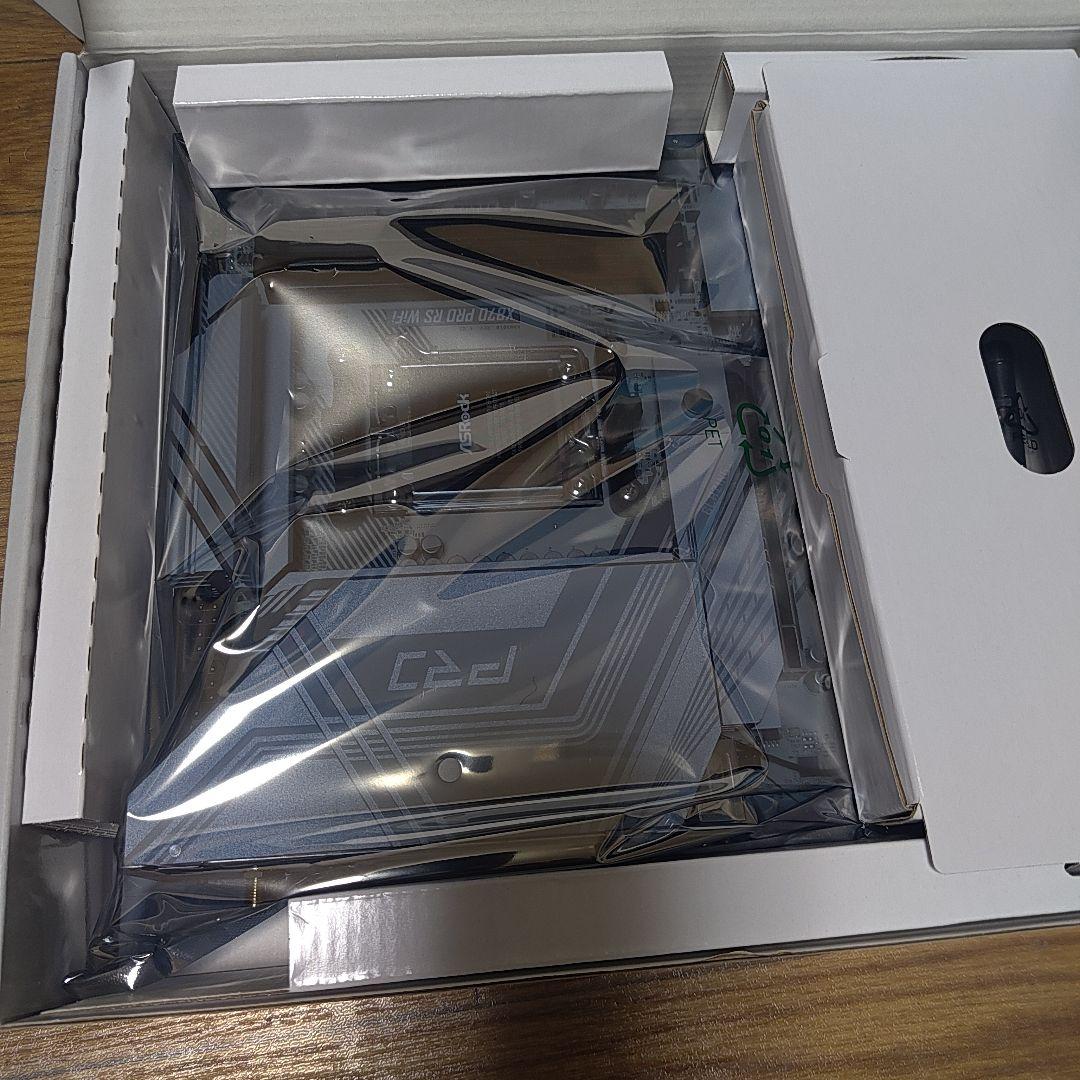 ASRock X870 PRO RS WiFi マザーボード