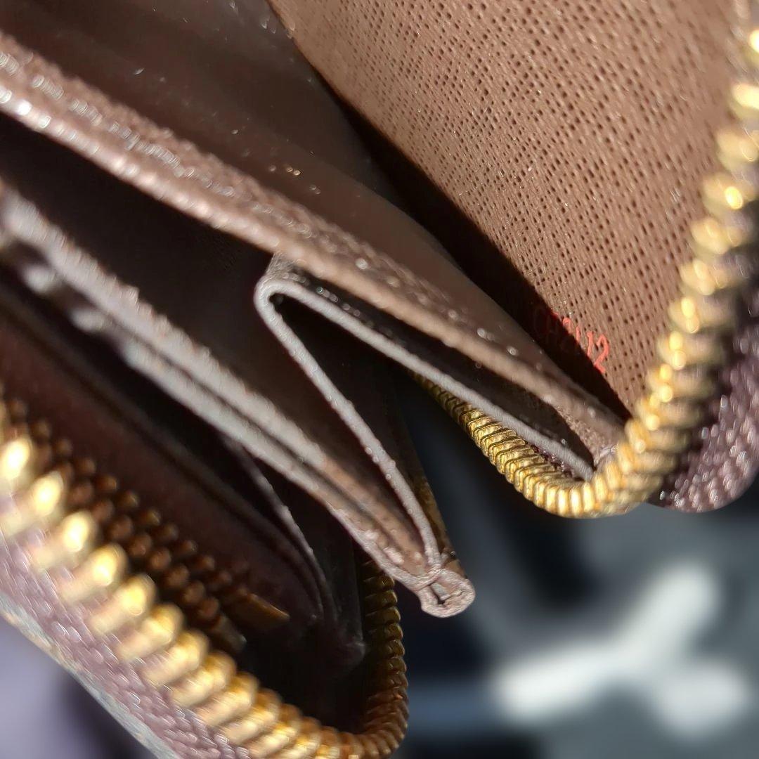 ルイヴィトン　ダミエジッピーウォレット