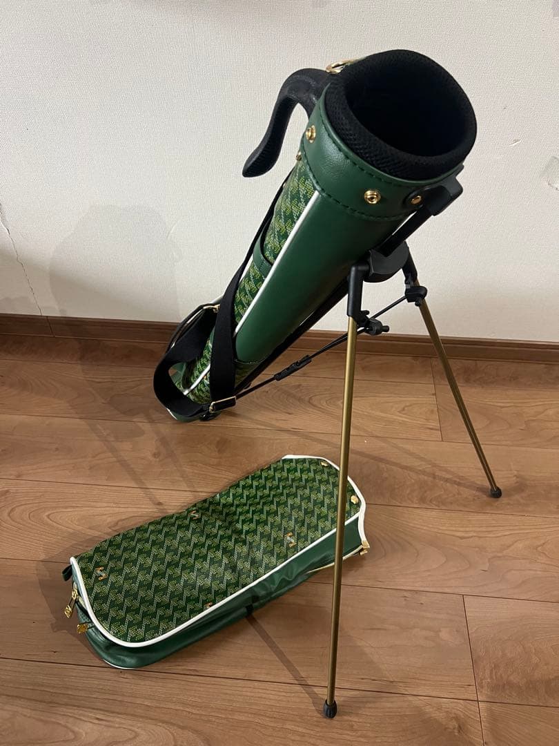 ◉極美品　レザレクション　キャディーバッグとクラブケースのセット　ラリーナ