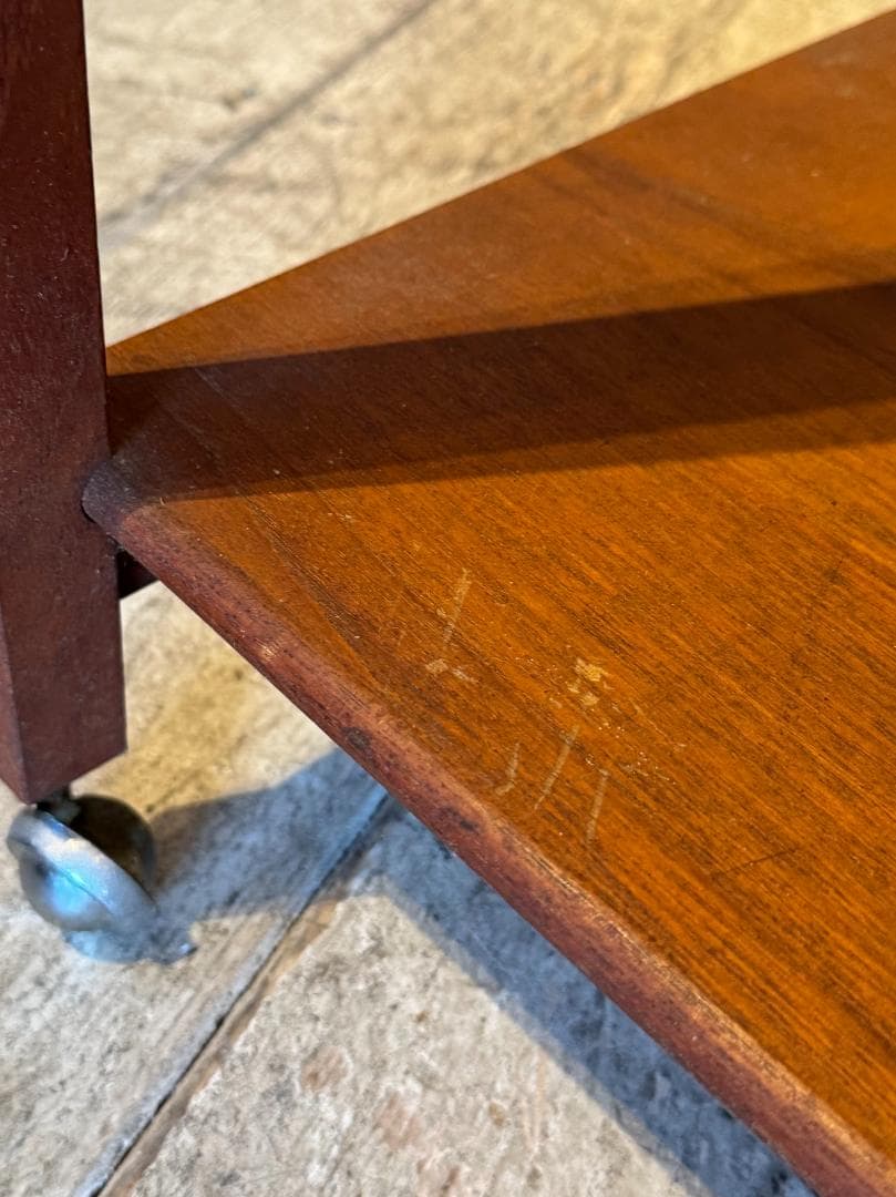 北欧ヴィンテージ　ソーイングテーブル　チーク材　デンマーク　アンティーク