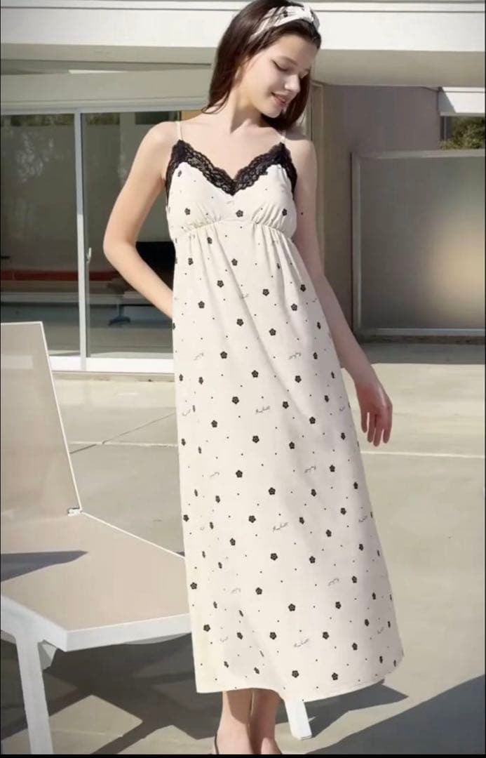 PEACH JOHN マリークワント　カップ付きワンピース