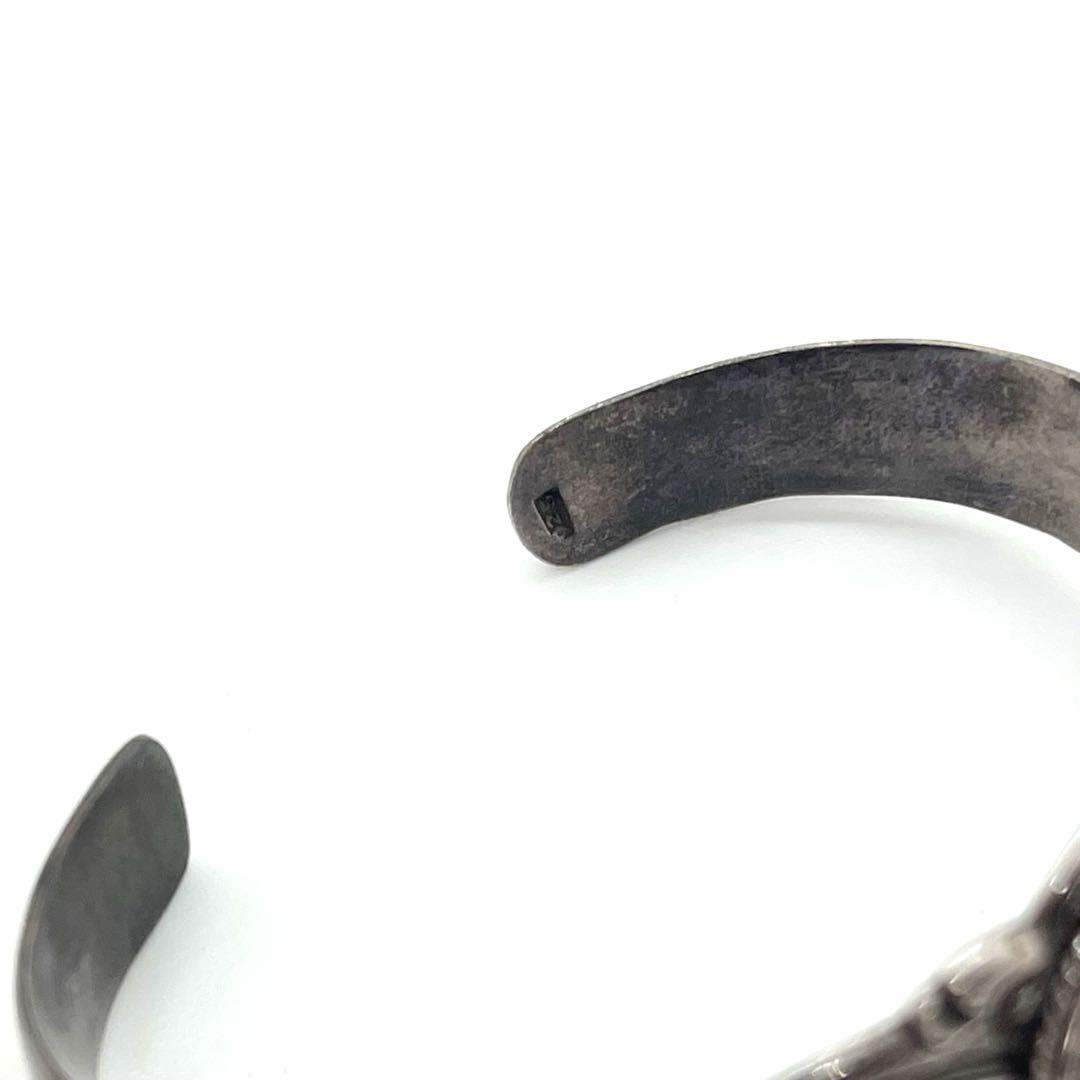 ●NAVAJO・ナバホ族●ターコイズ●アンティーク●シルバーバングル●925