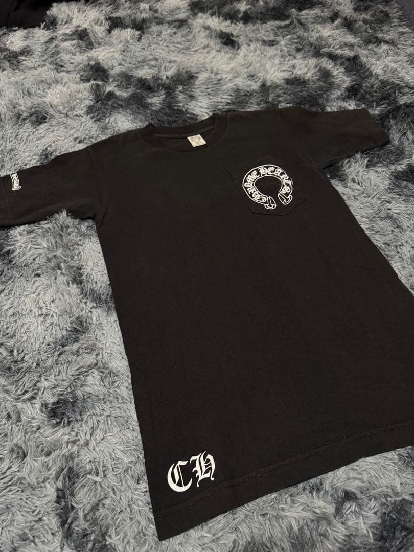 クロムハーツTシャツ