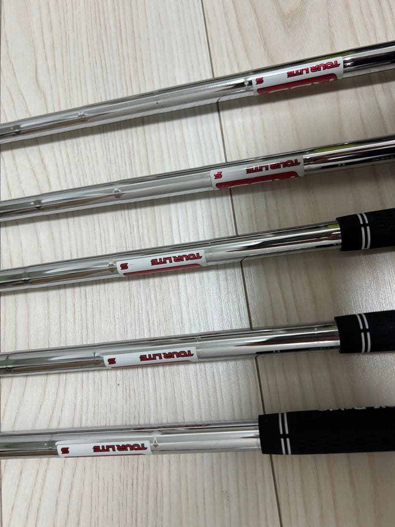 スリクソン　zxi5アイアン　レフティ　5本セット