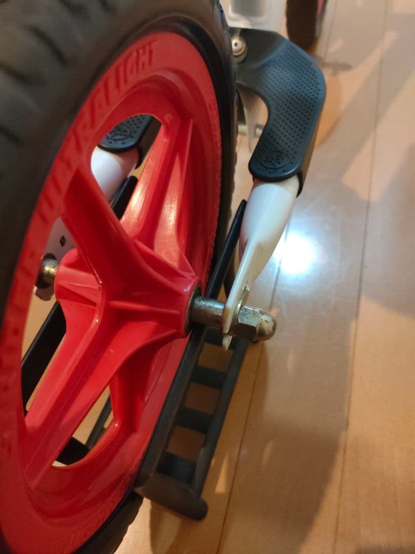 STRIDER 12 限定カラー 日本正規品　ホワイト　レッド