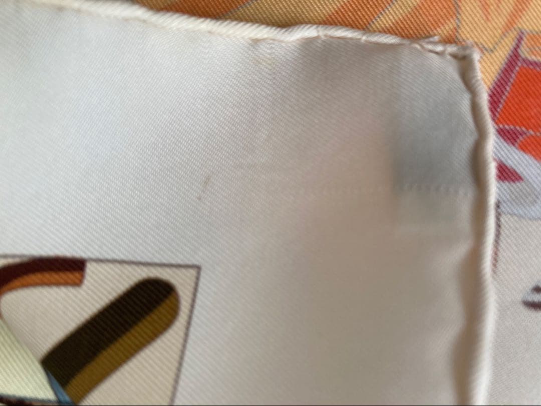 ⭐︎★⭐︎最終価格【訳あり】 エルメス　スカーフ　カレ90