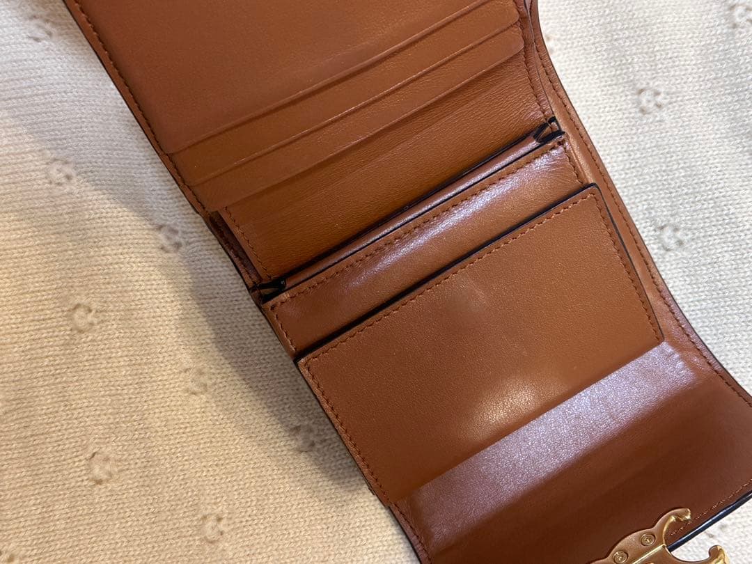 CELINE スモールフラップウォレット トリオンフ ナチュラル タン