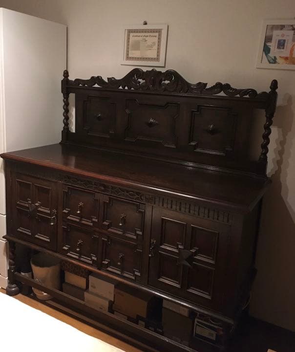 【お値下げ】 イギリス アンティーク ツイストレッグ サイドボード