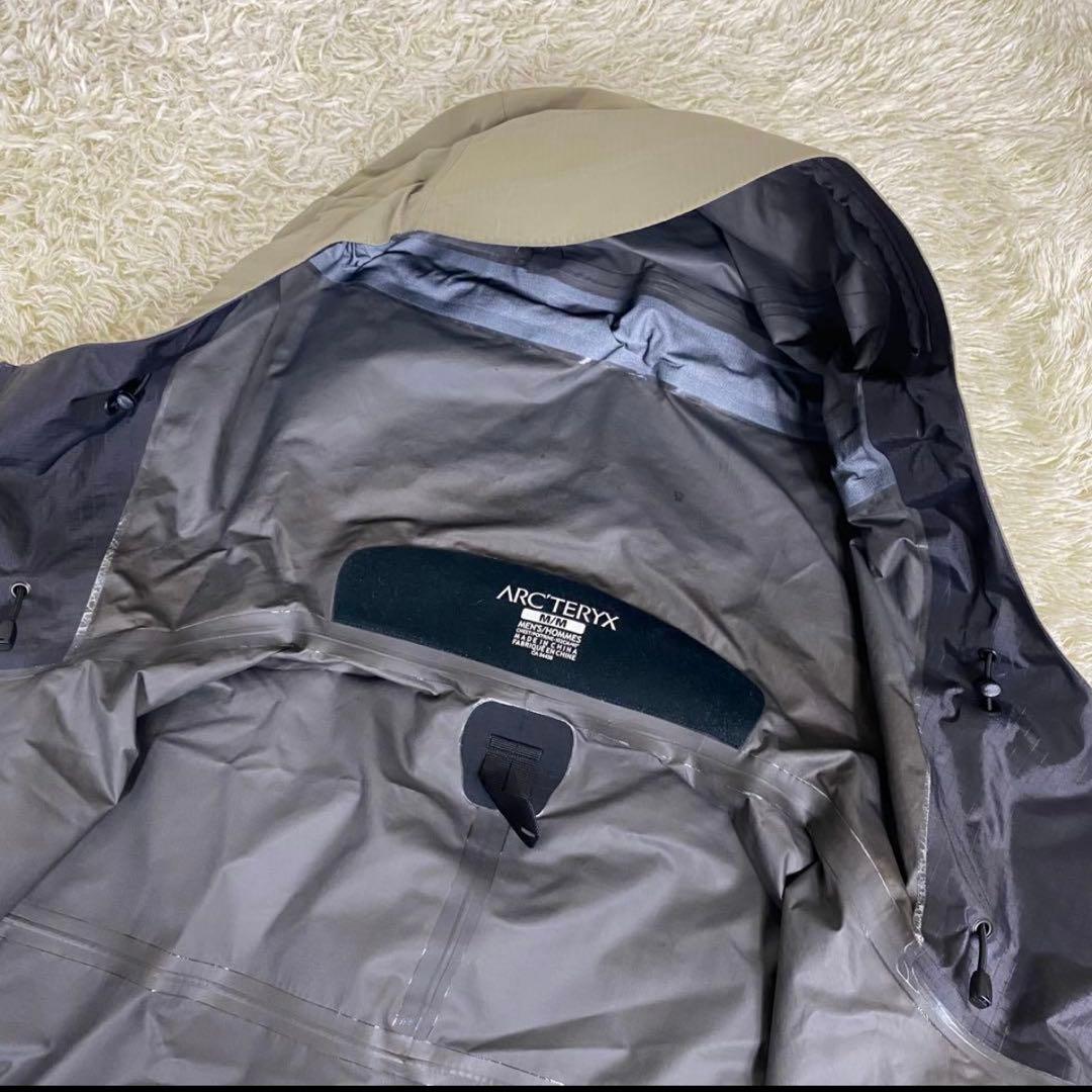 【希少カラー】ARC'TERYX BETA SL オリーブ Mサイズ