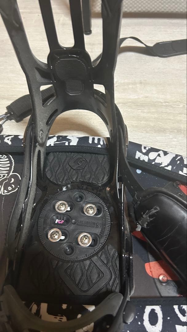 サロモン　Salomon スノーボード 約145cm ビンディング付