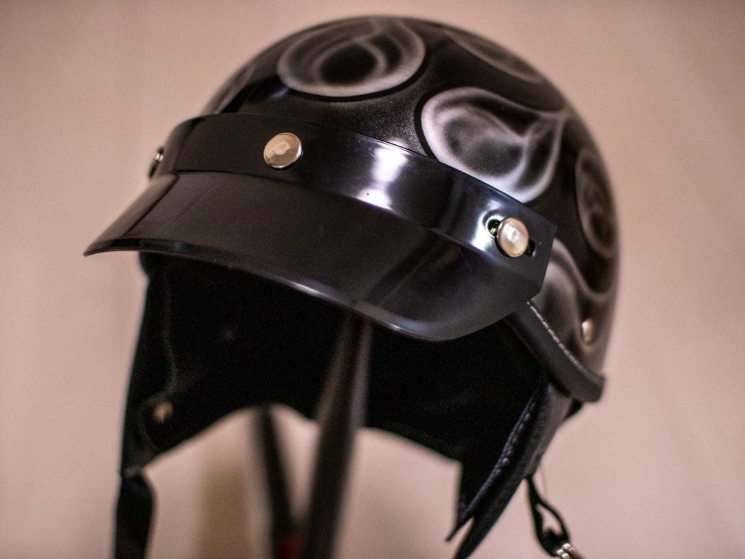 XXL 新品未使用　ポリヘル　ヘルメット バイク　黒シルバーフレア