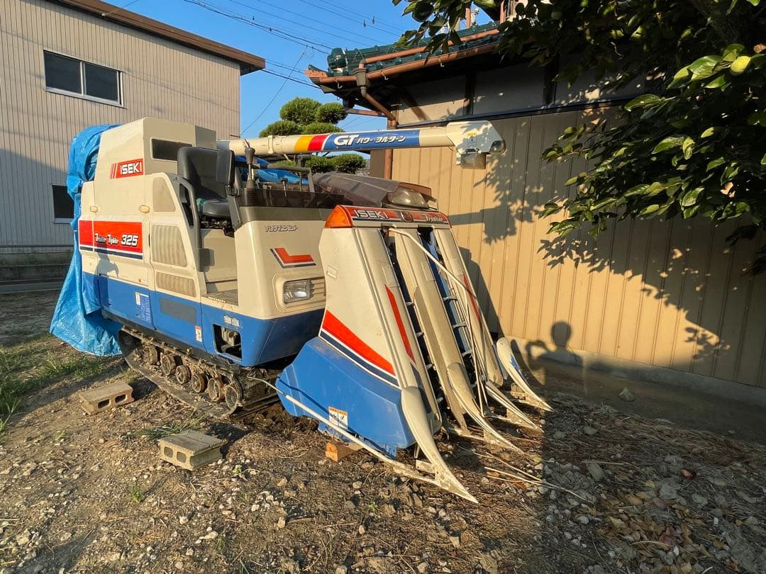 衣*体様 イセキ　コンバイン　HF325G 3条刈り　引取り限定