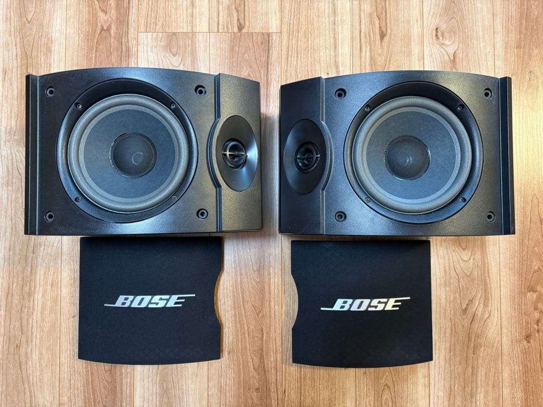 m*o様 【美品】BOSE 301Vスピーカー LR 2個セット 2ペア