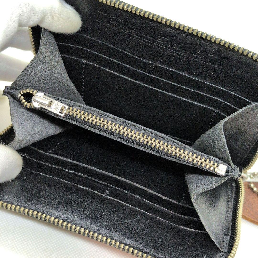 【極美品】HTC　T-2　ジッパー　ミディアムウォレット　スター　スタッズ　黒