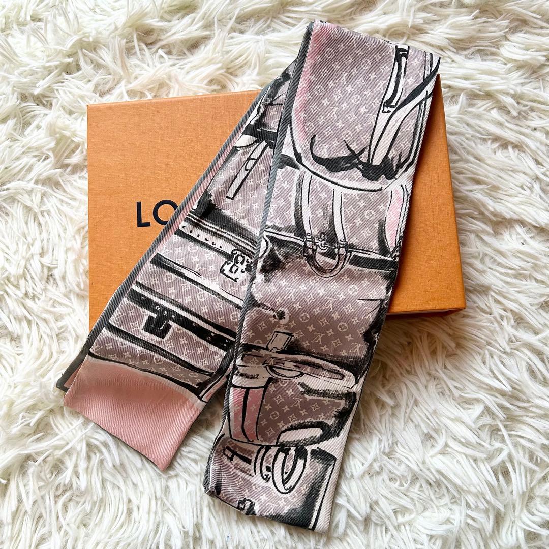 ✨美品✨ルイヴィトン　バンドー トランク　ピンク　総柄　現行　シルク100%