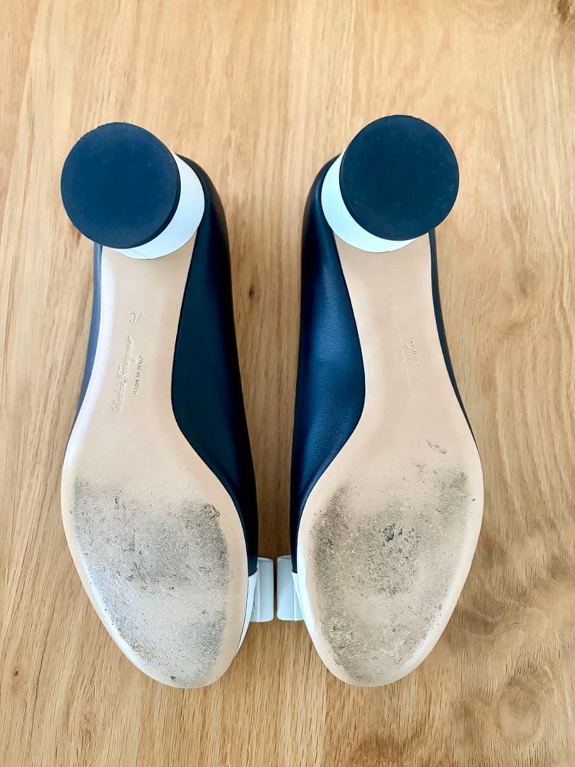 【美品】フェラガモ パンプス IVREA モノトーン 24cm