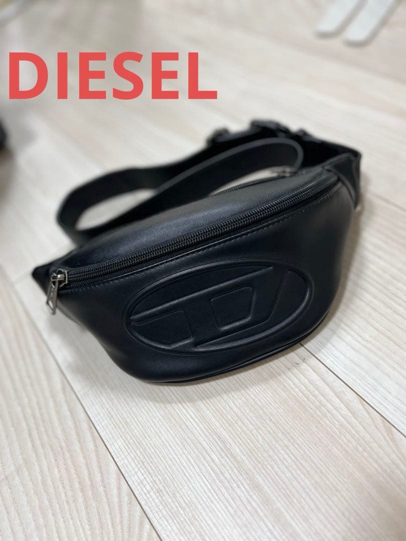 DIESEL ディーゼル　ボディバッグ　ブラック　ショルダーバッグ