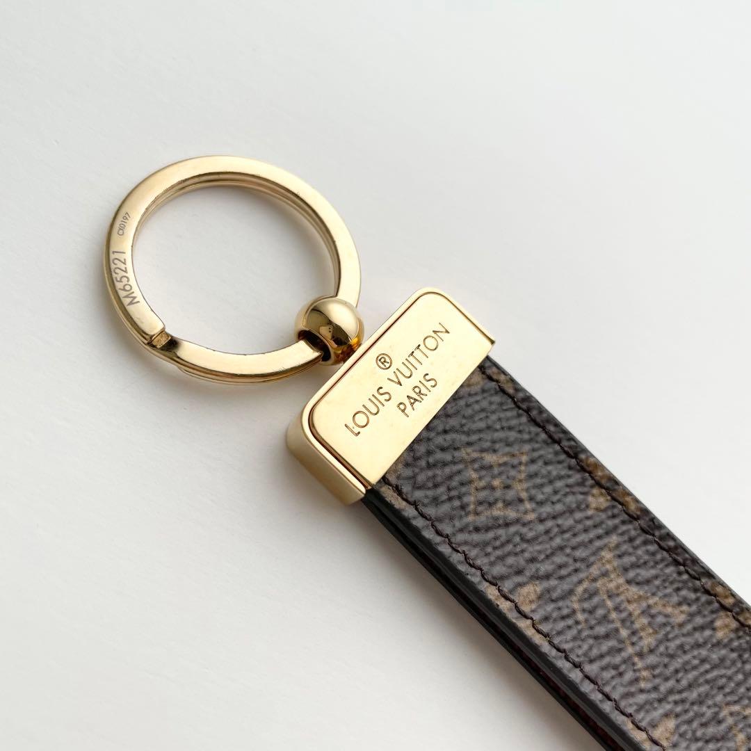ルイヴィトン キーホルダー ドラゴンヌ モノグラム M65221 キーリング