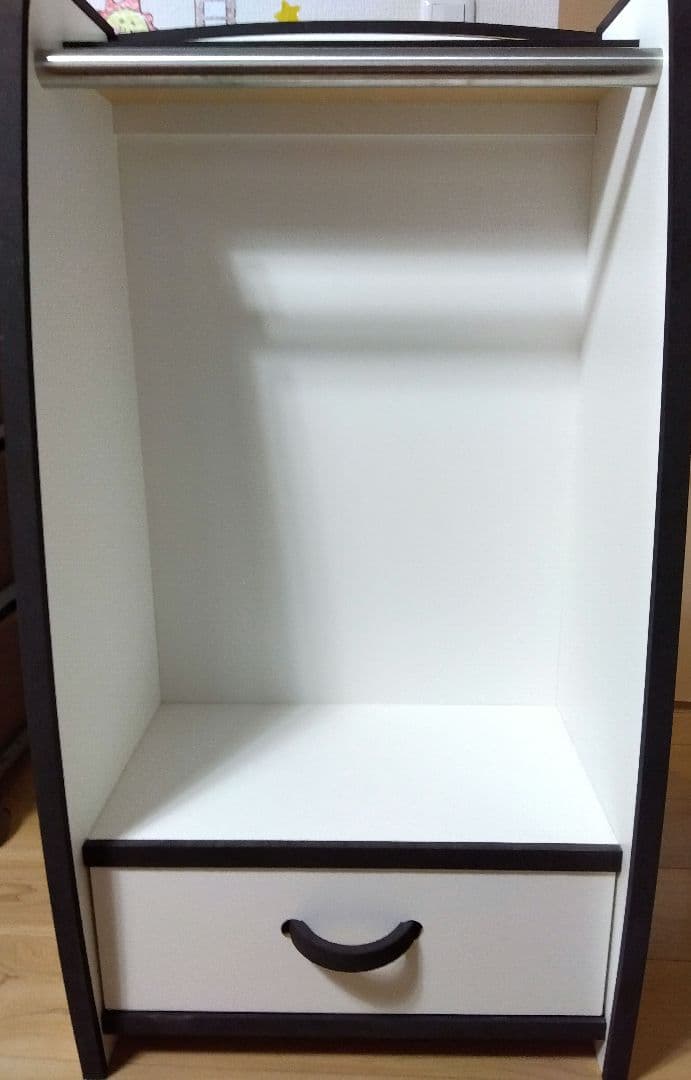 子供用ハンガーラック　充英アート　EVA