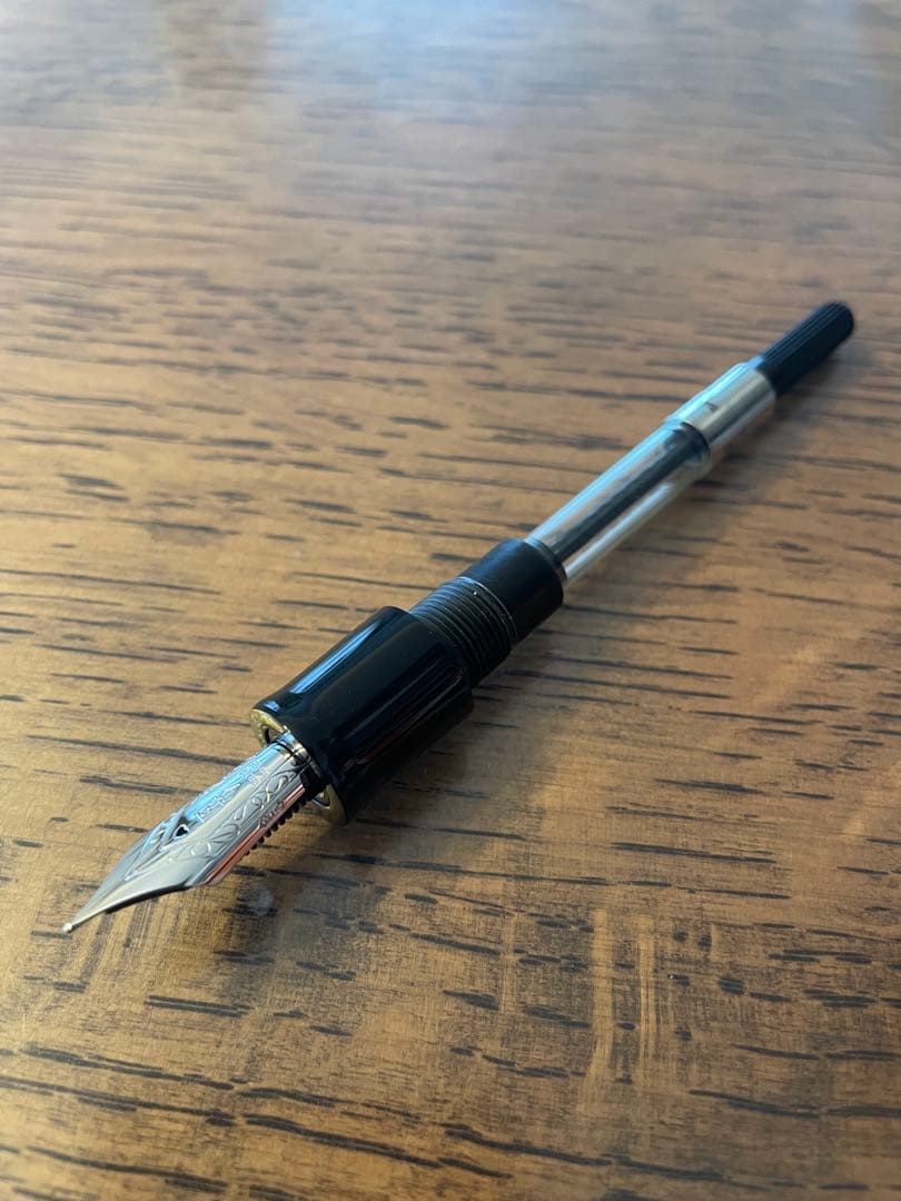 初期DELTA ドルチェビータミディアム万年筆