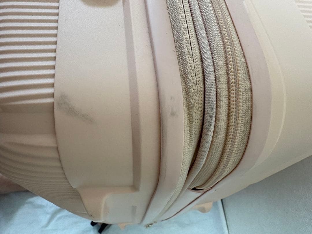 AMERICAN TOURISTER Mサイズ キャリーケース