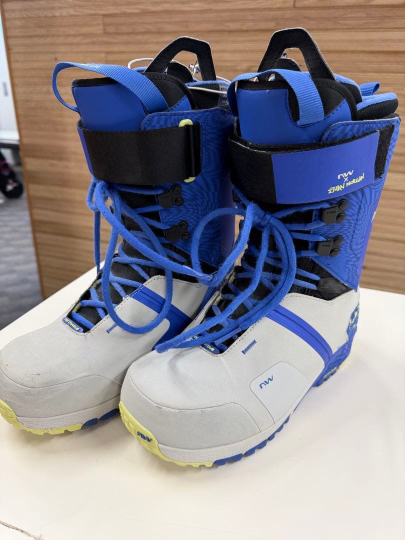 24-25 NORTHWAVE スノーボードブーツ