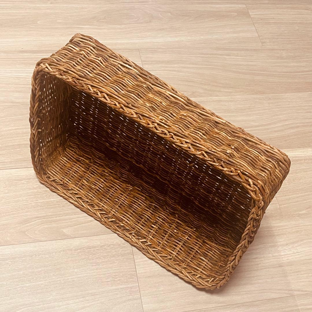 お取り置き　中古天然素材 アケビの長方形大/中バスケット二個組