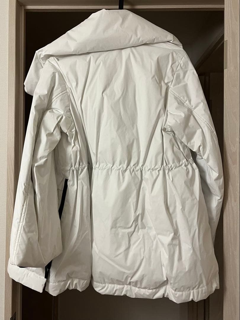 ユニクロ +J ジルサンダー ハイブリッド ダウン ショート コート