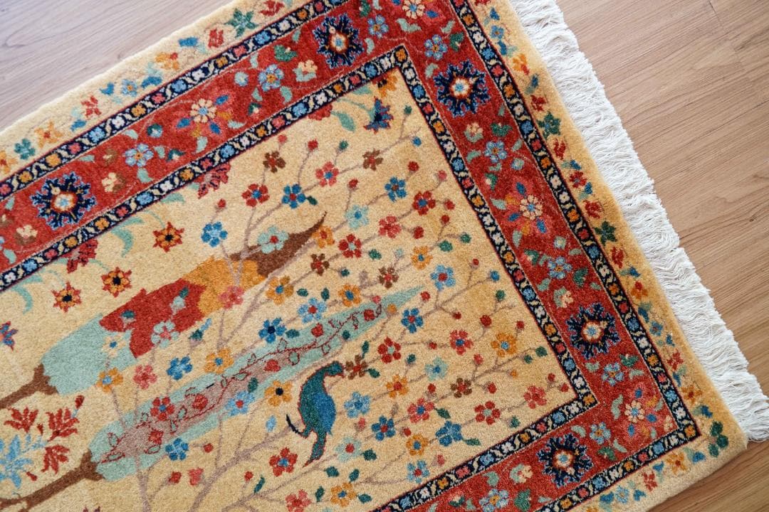 ペルシャ絨毯 バラミン産