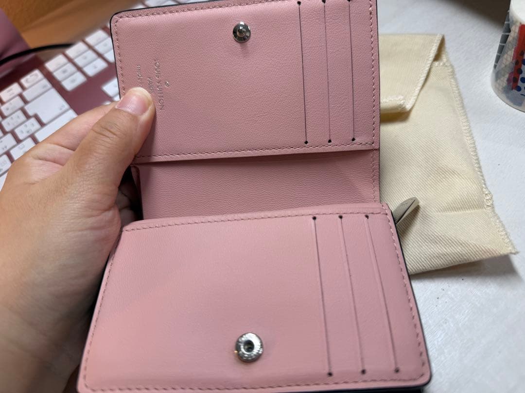 ルイヴィトン ポルトフォイユ クレア M81658 二つ折り財布 人気色 美品