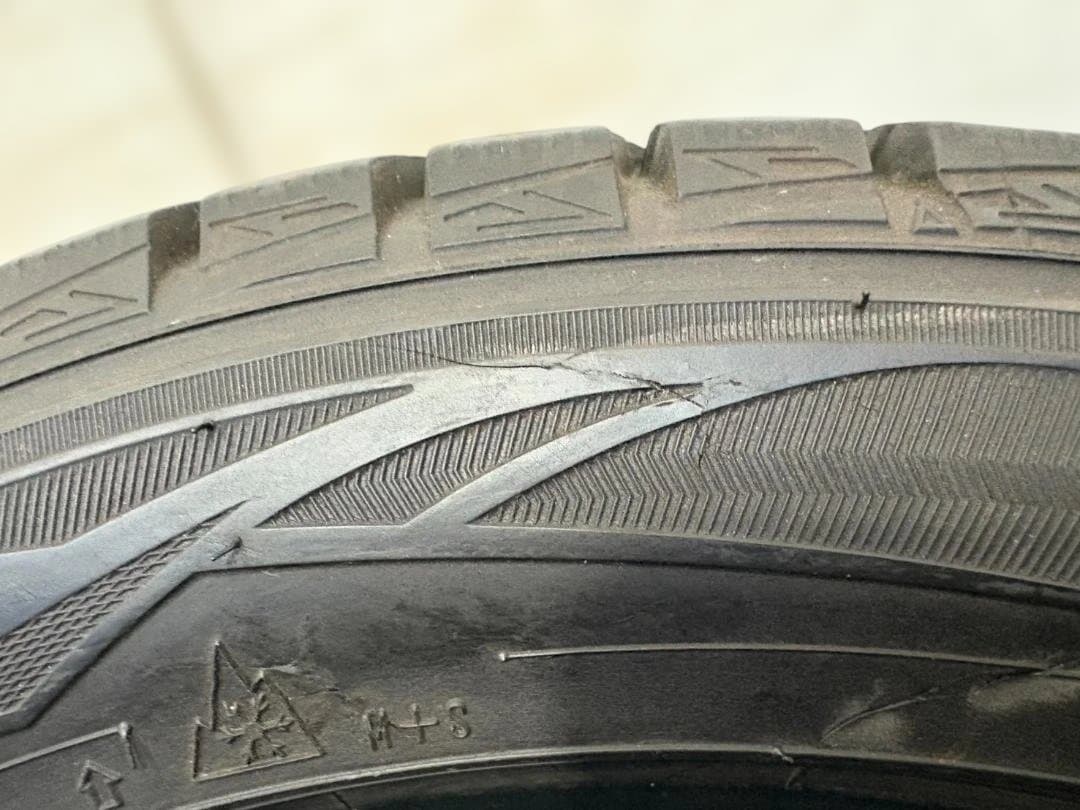 【送料無料】ダンロップ WINTER MAXX 185/55R15 4本