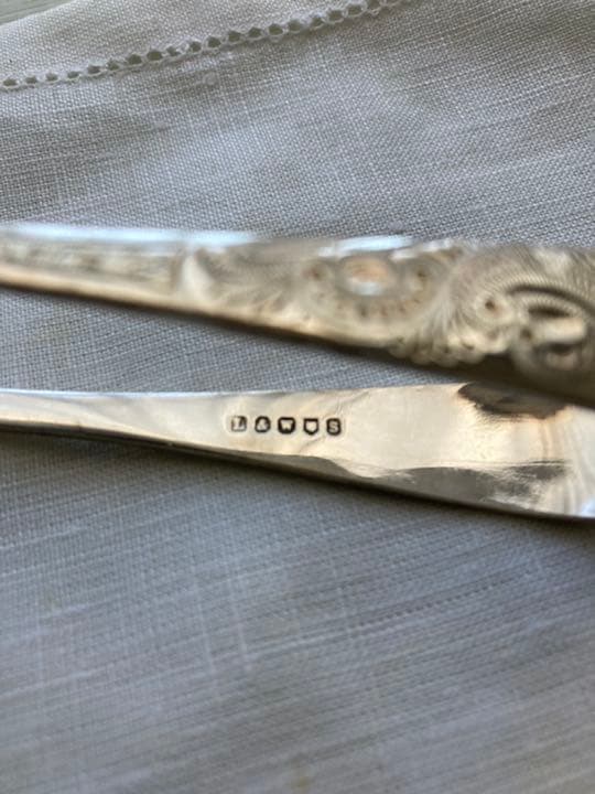 シルバートング（ホールマーク刻印あり）