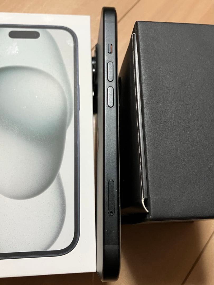 iPhone15 128GB ブラック SIMフリー