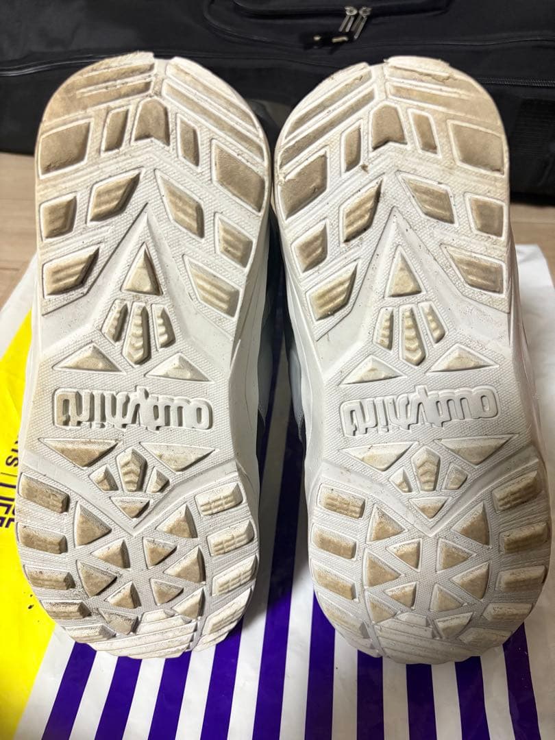 サーティーツー ThirtyTwo LASHED スノーボードブーツ (男性用)