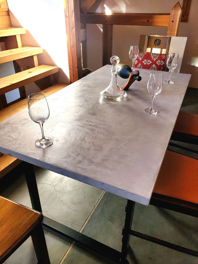 ねね モールテックス ダイニングテーブル 大天板 脚付き