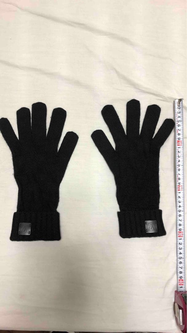 手袋　ルイヴィトン　黒　ダミエ　カシミヤ