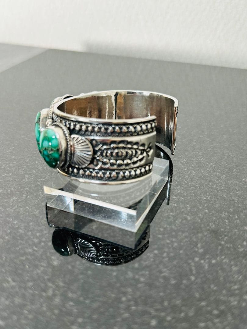 NAVAJO ナバホ Andy  パイロットターコイズ5石 シルバーバングル