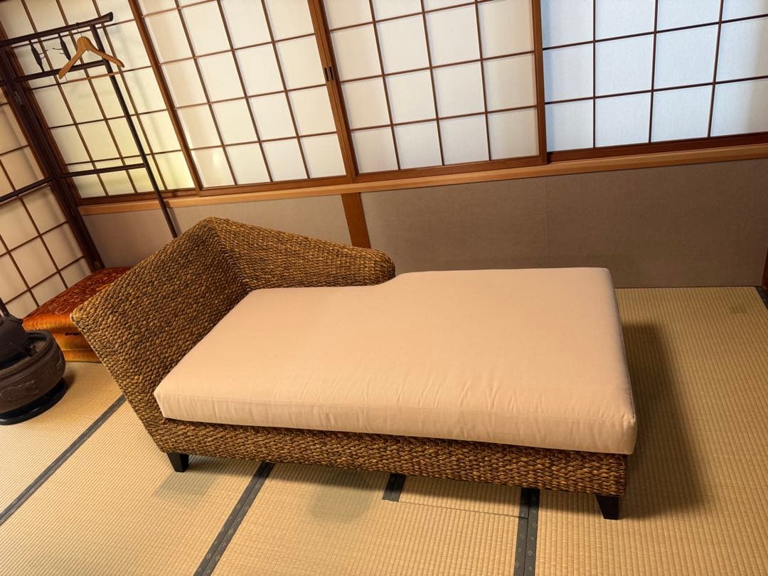 ラタン L字型ソファセットとコーヒーテーブル