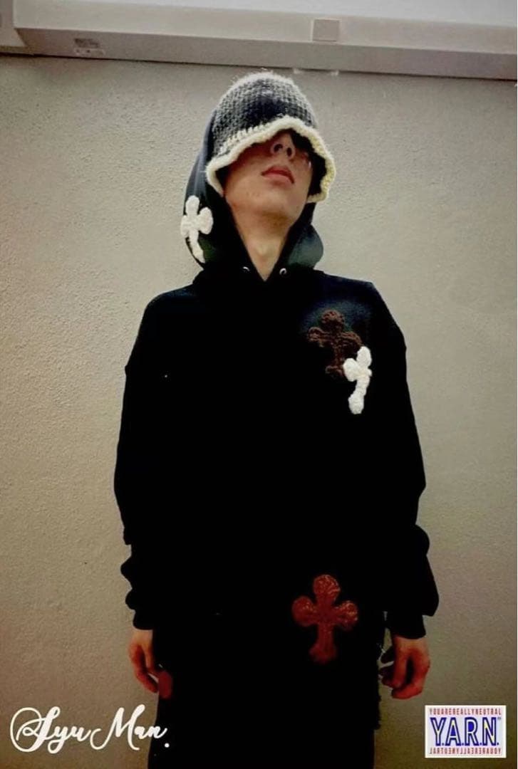 c プルオーバーフーディー 黒 M