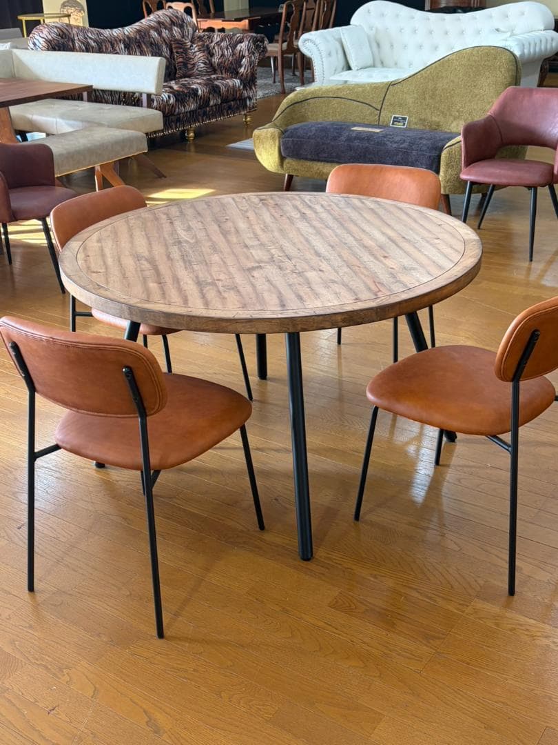 ヴィンテージスタイル 円形ダイニング5点セット 合皮チェア