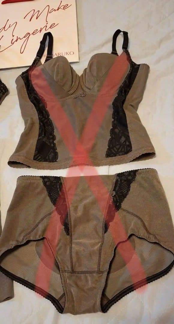 よん　MARUKO(マルコ)　プレアンデ　2点セット