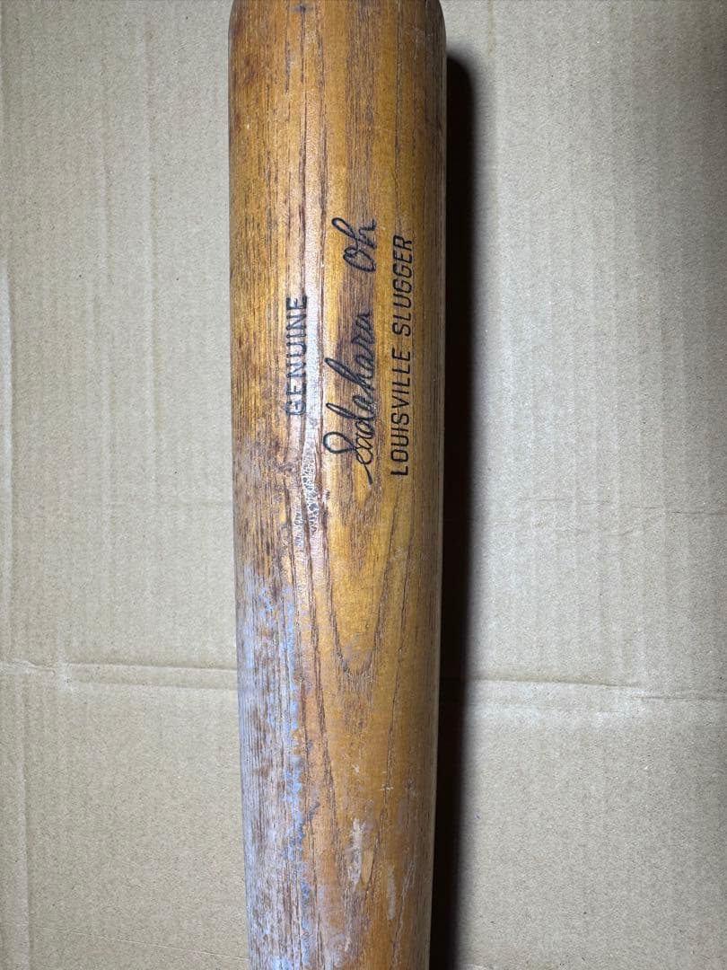 Louisville Slugger 木製バット 王貞治　ネーム入り