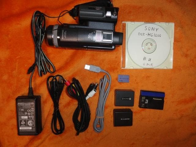 動作品◆miniDVカメラ◆SONY　HC１０００　付属品多数