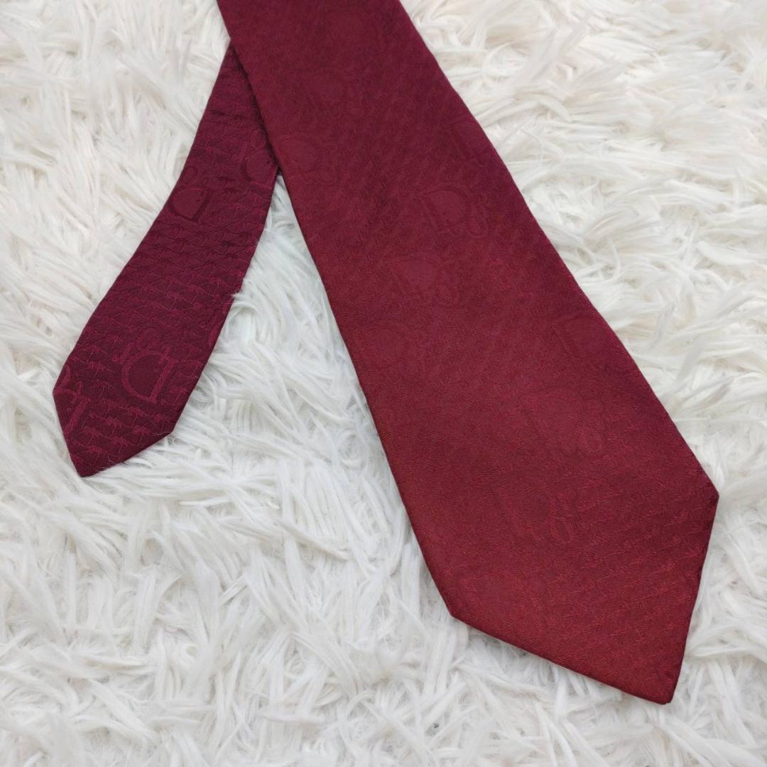 クリスチャンディオール 高級シルクネクタイ 総柄（Diorロゴ） ダークレッド