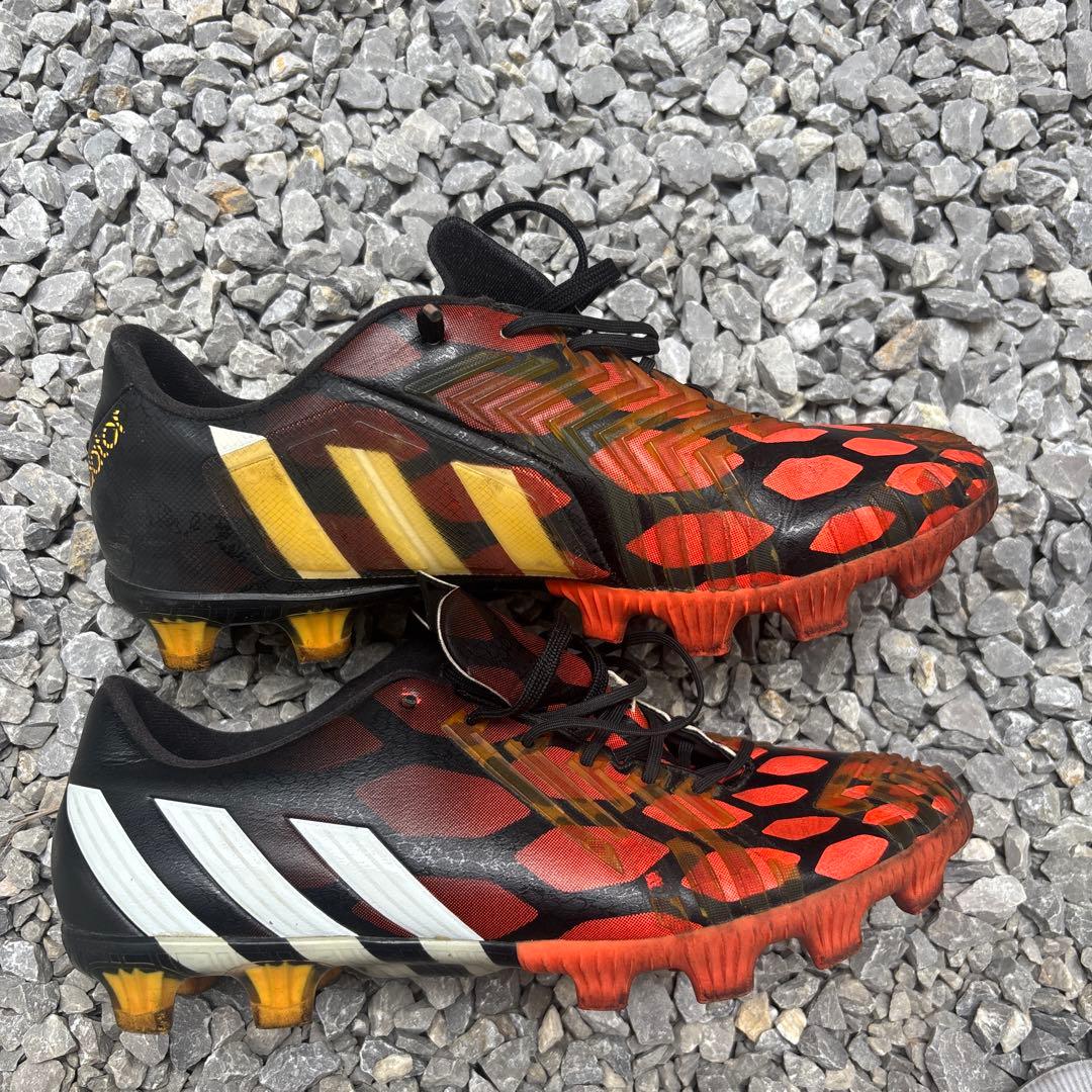 超貴重 廃盤品adidasチャンピオンズリーグスパイクプレデター