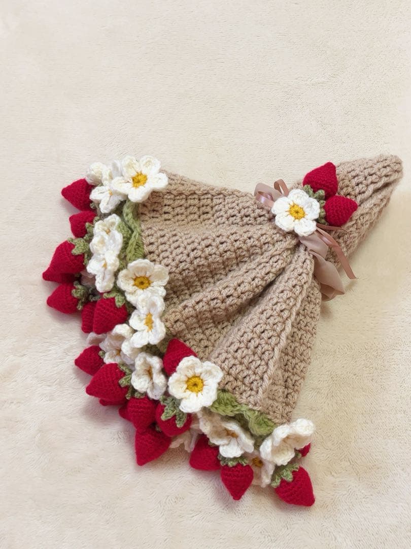 ブーケブランケット[いちご畑]フラワーブランケット　花束ブランケット(ベージュ)