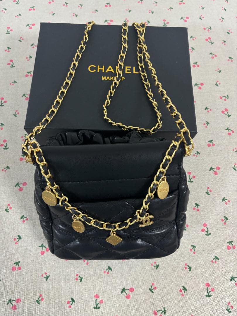 【即購入OK】巾着型 ショルダーバッグ チャーム