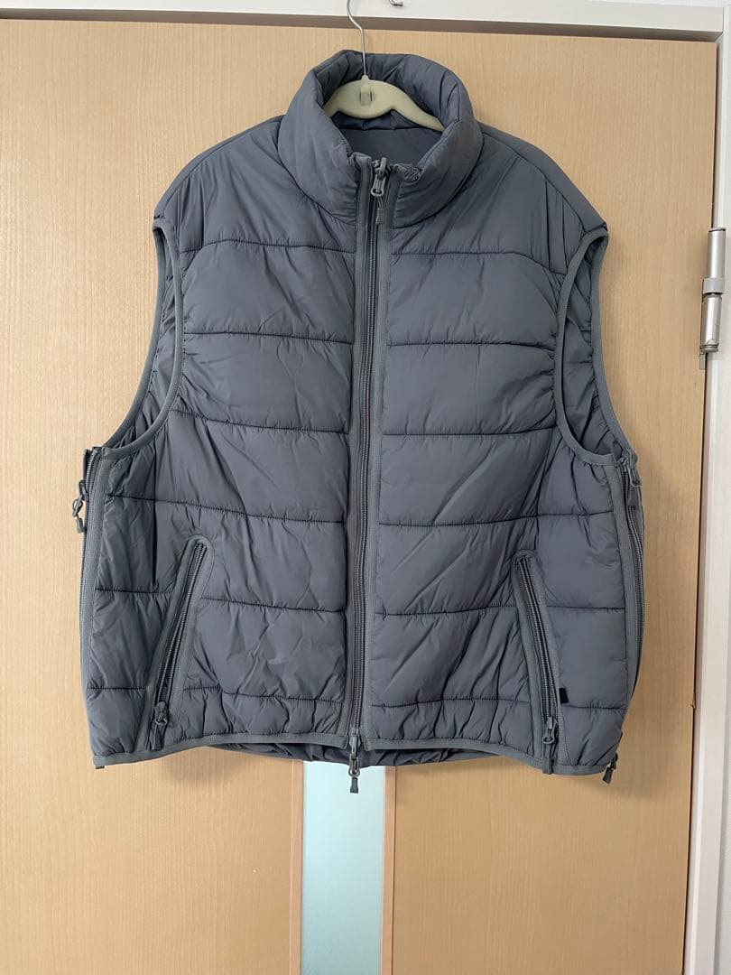 美品DAIWA PIER 39 リバーシブルベストSサイズグレー