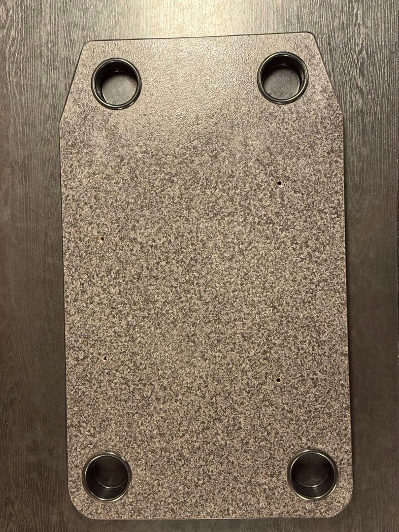 ハイエース200系ワイドのセンターコンソールフラットテーブルロングタイプ