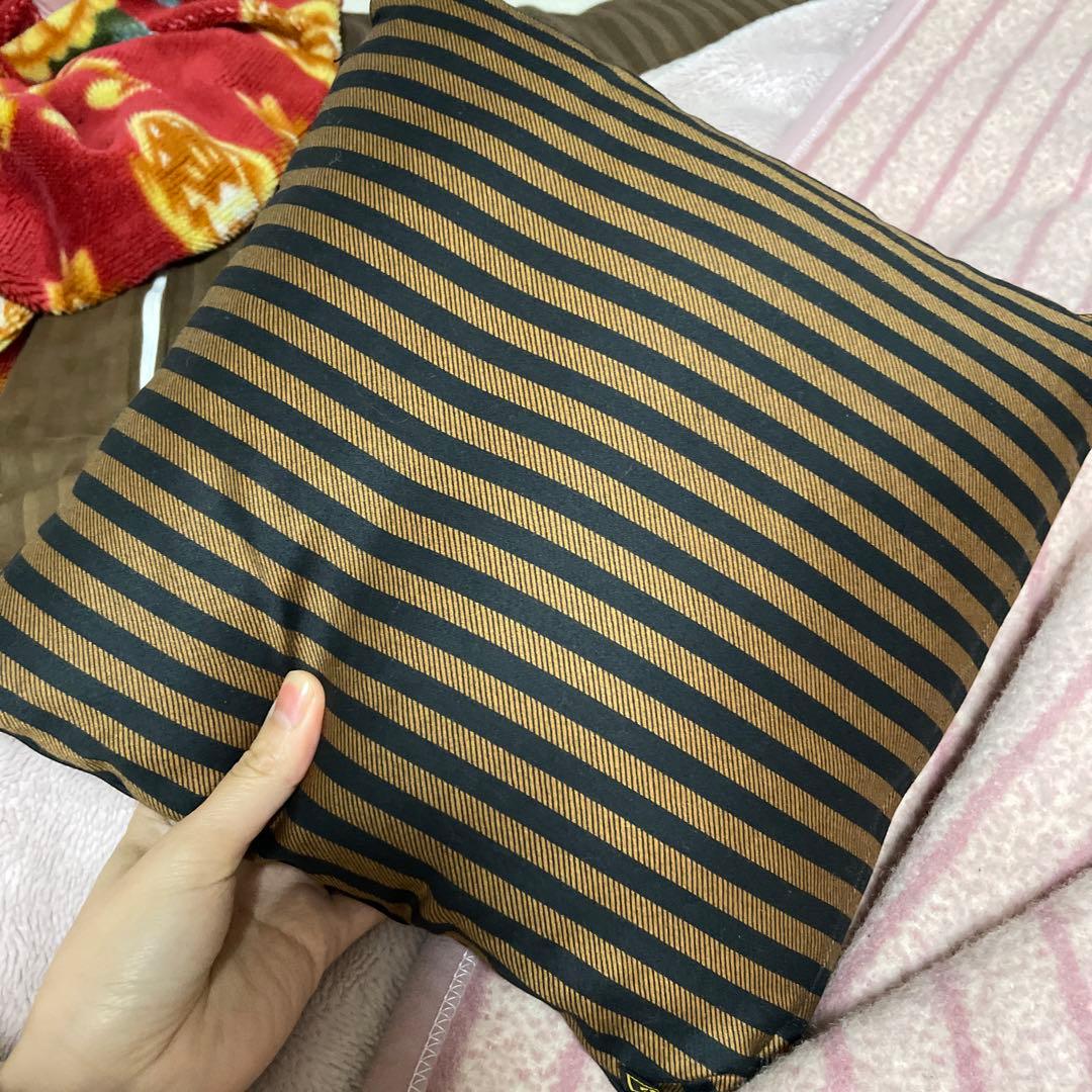 専用　フェンディ　クッション